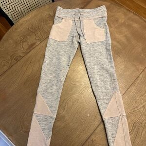 Free people Kyoto Patch soft workout leggings in Pirouette (Rose)